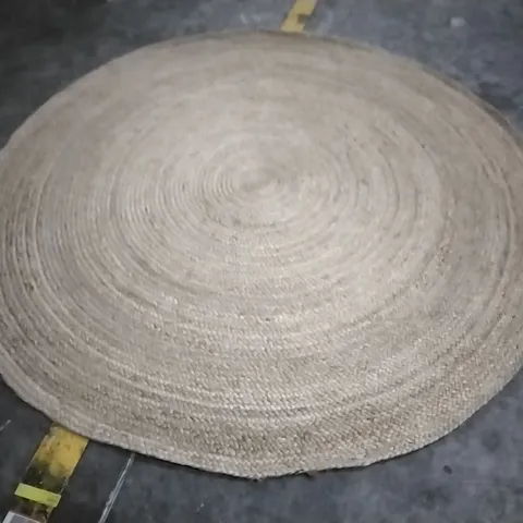 ALEXINA MATERIAL JUTE/SISAL NATURAL AREA RUG APPROXIMATELY 188CM ROUND