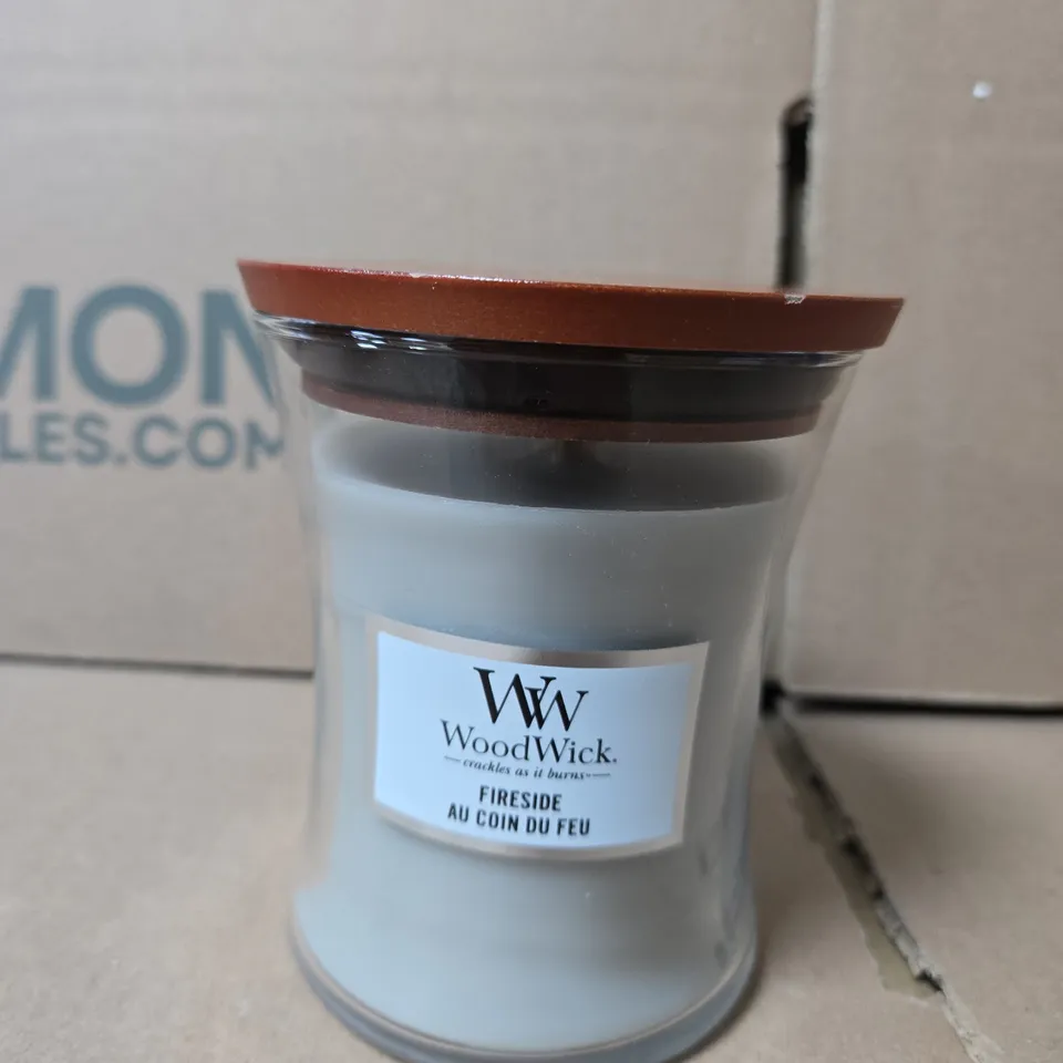 WOODWICK FIRESIDE CANDLE – GLASS JAR WITH WOODEN LID
