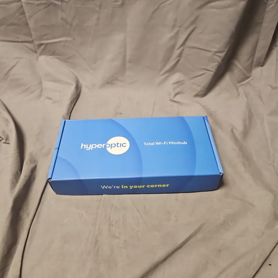 HYPEROPTIC TOTAL WI-FI MINIHUB – BOXED HOME NETWORKING EXTENDER