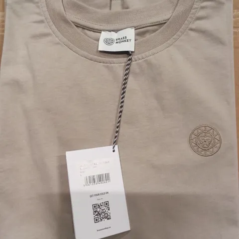 BOX OF BRAND NEW BRASS MONKEY T-SHIRTS - CLAY SIZE LARGE APPROXIMATELY 22