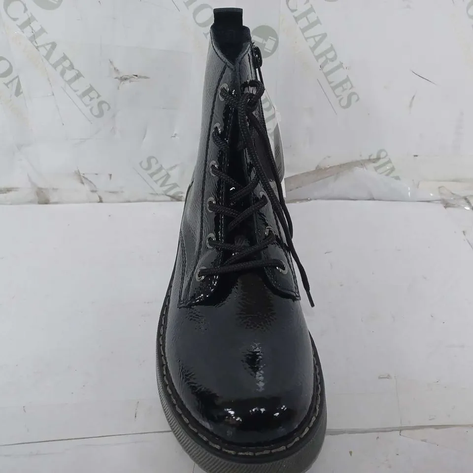 REIKER BLACK LACE UP BOOT - SIZE 39