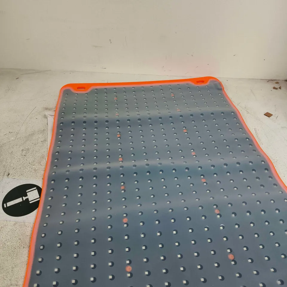LAB LED THERAPY MAT