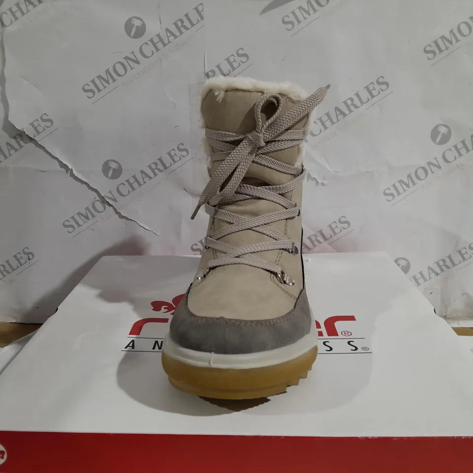 BOXED PAIR OF RIEKER ANTISTRESS WATER RESISTANT WARM HIKING BOOTS, CREAM - SIZE 6.5 
