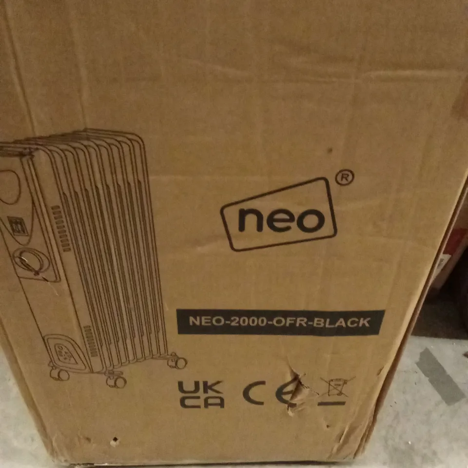 OIL RADIATOR IN BLACK 