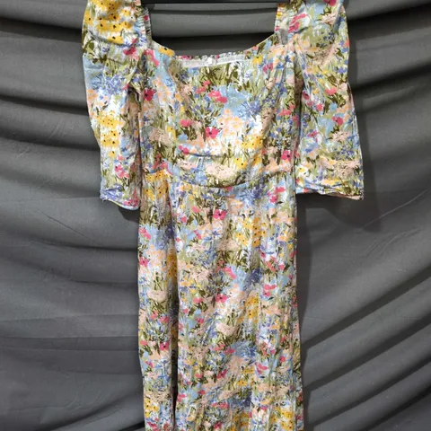 REFORMATION FLORAL PRINT MIDI DRESS IN MULTI SIZE 4