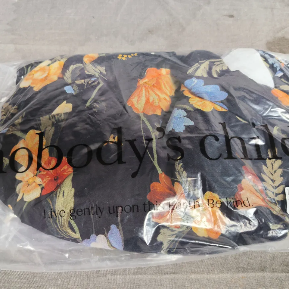 NOBODY'S CHILD CALISSA MID DRESS BLACK FLORAL PRINT – KID'S DRESS SIZE UK 6 