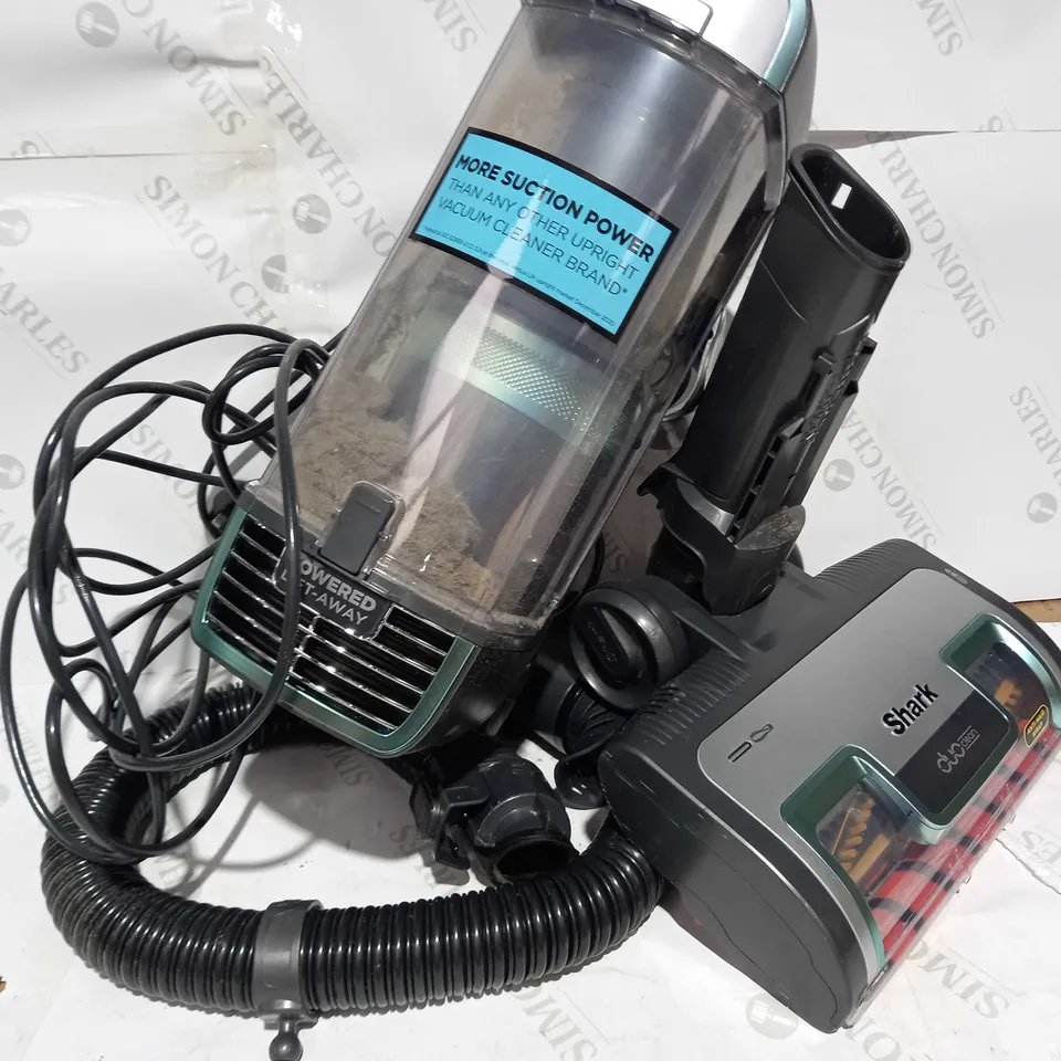 SHARK UPRIGHT VACUUM CLEANER 