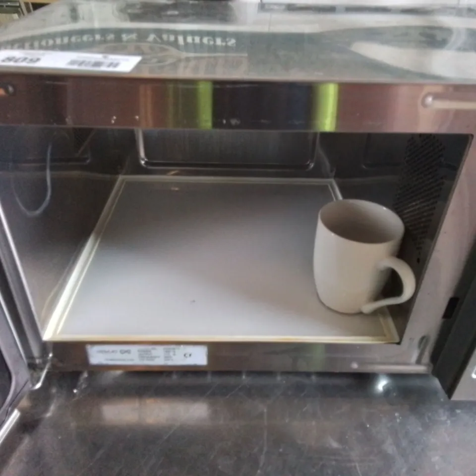 DAEWOO COMMERCIAL MICROWAVE OVEN MODEL: KOM-9P11