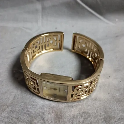 SEKONDA GOLD-TONE SQUARE FACE LADIES' BRACELET WATCH 