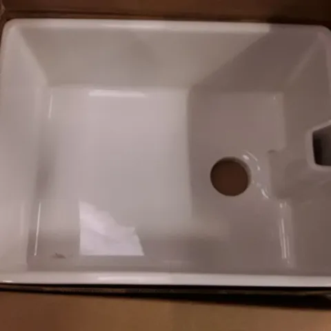 BOXED COOKE&LEWIS CHADWICK 1 BOWL BELFAST SINK