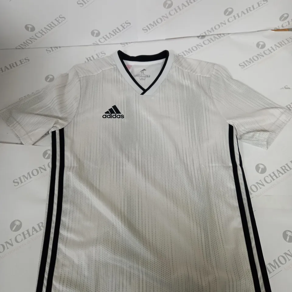 ADIDAS LOGO CLIMATE JERSEY SIZE 13-14 YEARS