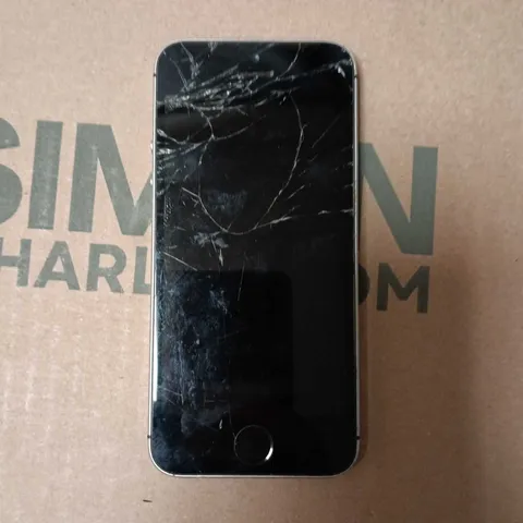 APPLE IPHONE SE A1723