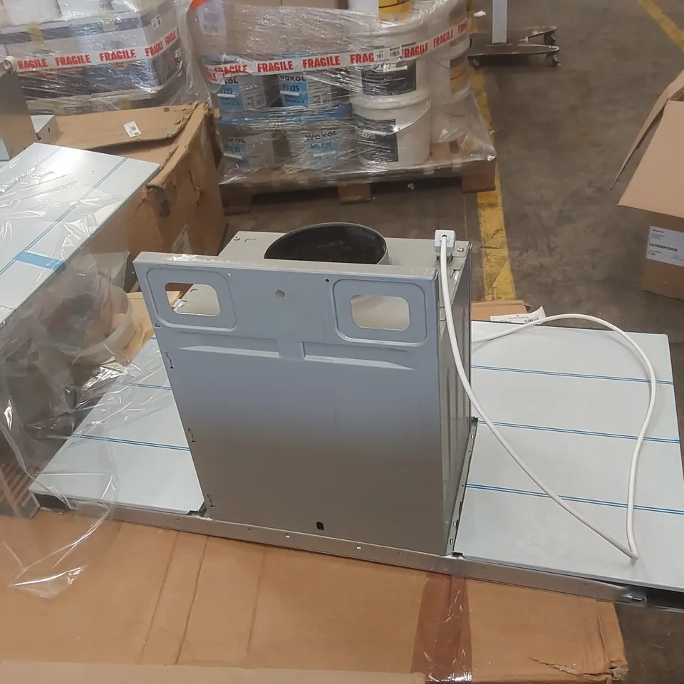 BOXED NEFF 90CM CHIMNEY HOOD D95BMP5N0B