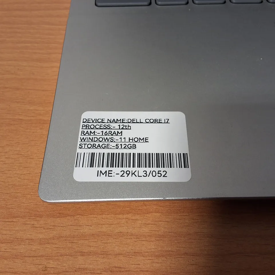 UNBOXED DELL INSPIRON INTEL CORE I7 LAPTOP IN SILVER