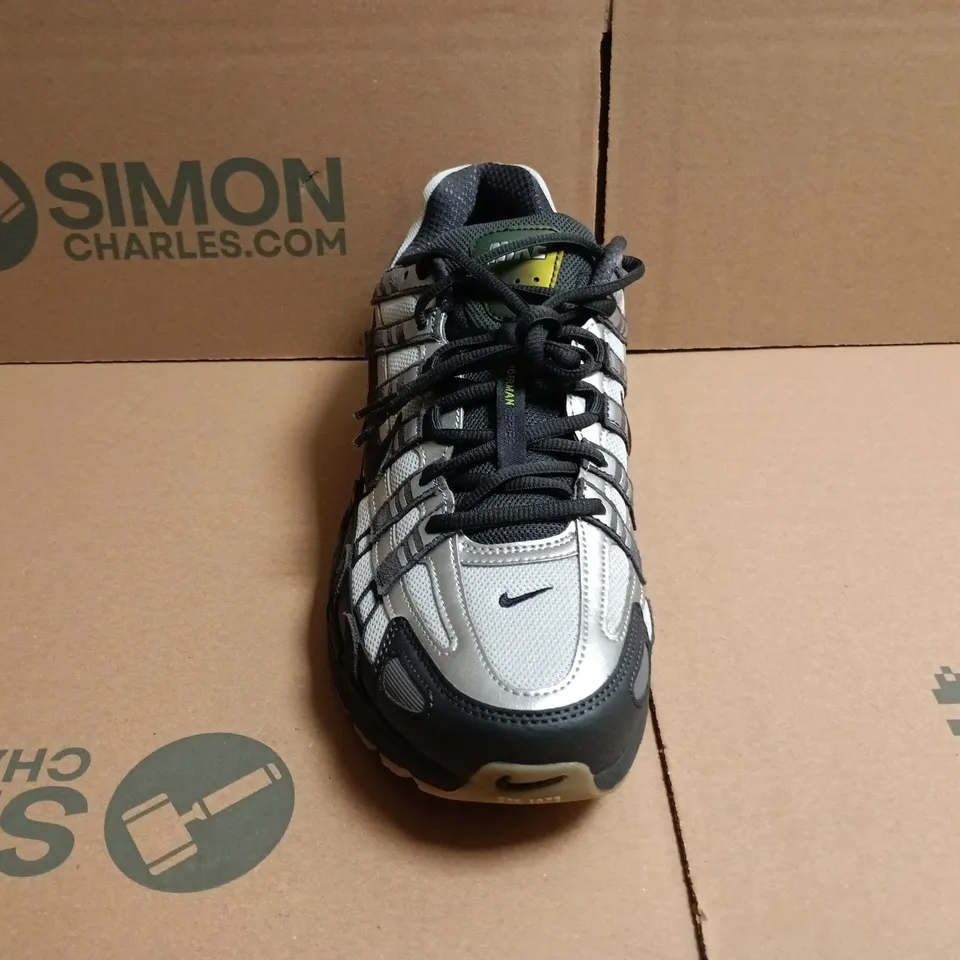 PAIR OF NIKE P-6000 TRAINERS IN GREY/SILVER/BLACK SIZE UK 11
