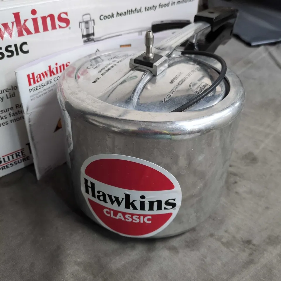 HAWKINS CLASSIC 3 LITRE TALL PRESSURE COOKER – BOXED