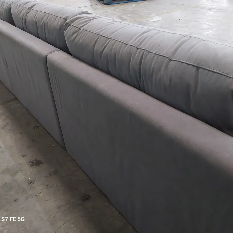 QUALITY ITALIAN DESIGNER CLAUDIO CORNER GROUP GREY FABRIC 