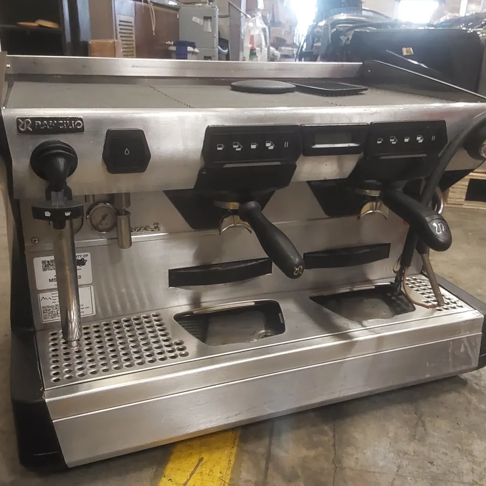 RANCILIO CLASSE 7 COMMERCIAL 2 GROUP COFFEE MACHINE