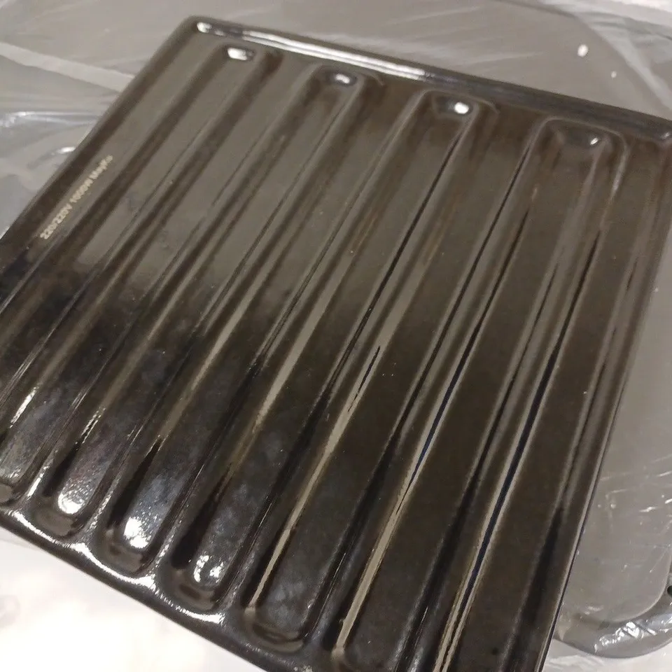 MAKYU FORM BOX DESKTOP VACUUM FORMING MACHINE