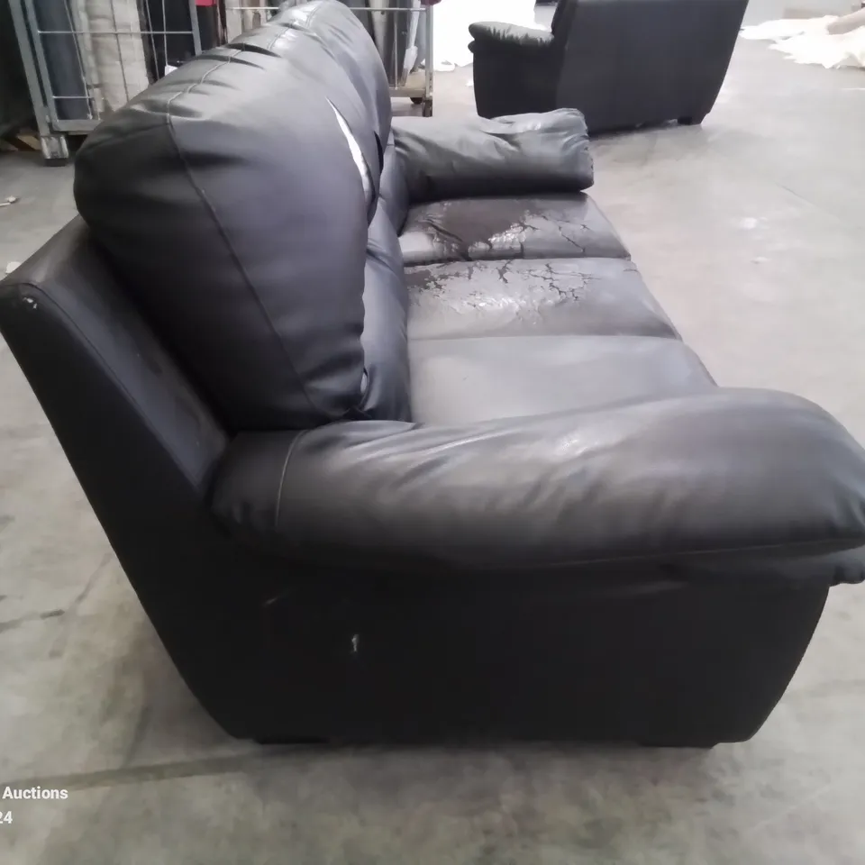 QUALITY DESIGNER 3 SEATER FAUX LEATHER BLACK SOFA (DAMAGE AS SHOWN)