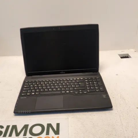 FUJITSU LIFEBOOK A514 LAPTOP – INTEL CORE I3