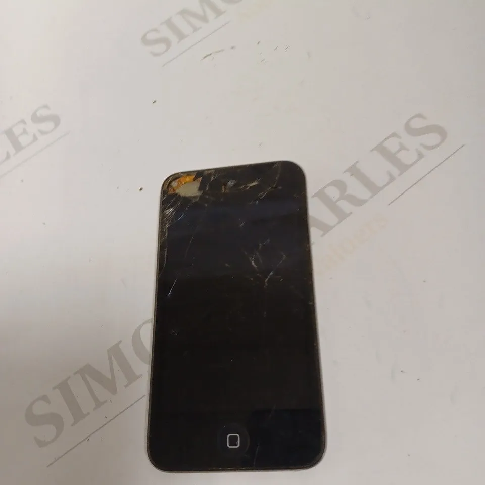 APPLE IPOD 8G MODEL A1367