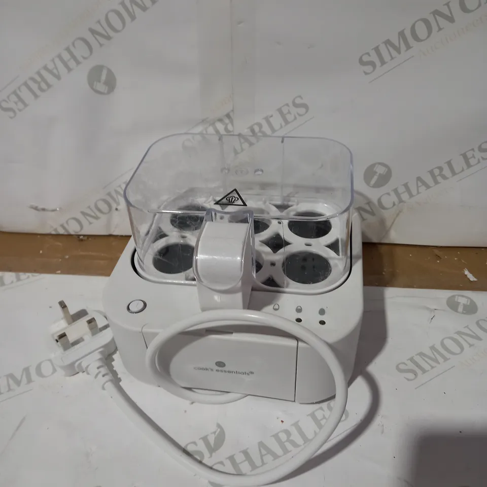 COOK'S ESSENTIALS THE SMART TALKING EGG COOKER