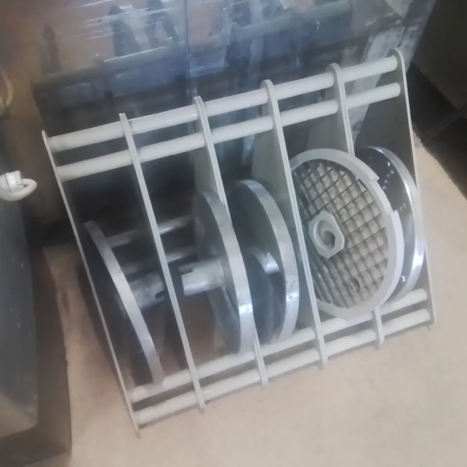 ASSORTMENT OF COMMERCIAL CATERING FOOD PROCESSING MACHINES AND PARTS
