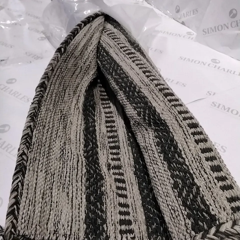 BRAND NEW PACO HOME GREY KILIM RUG