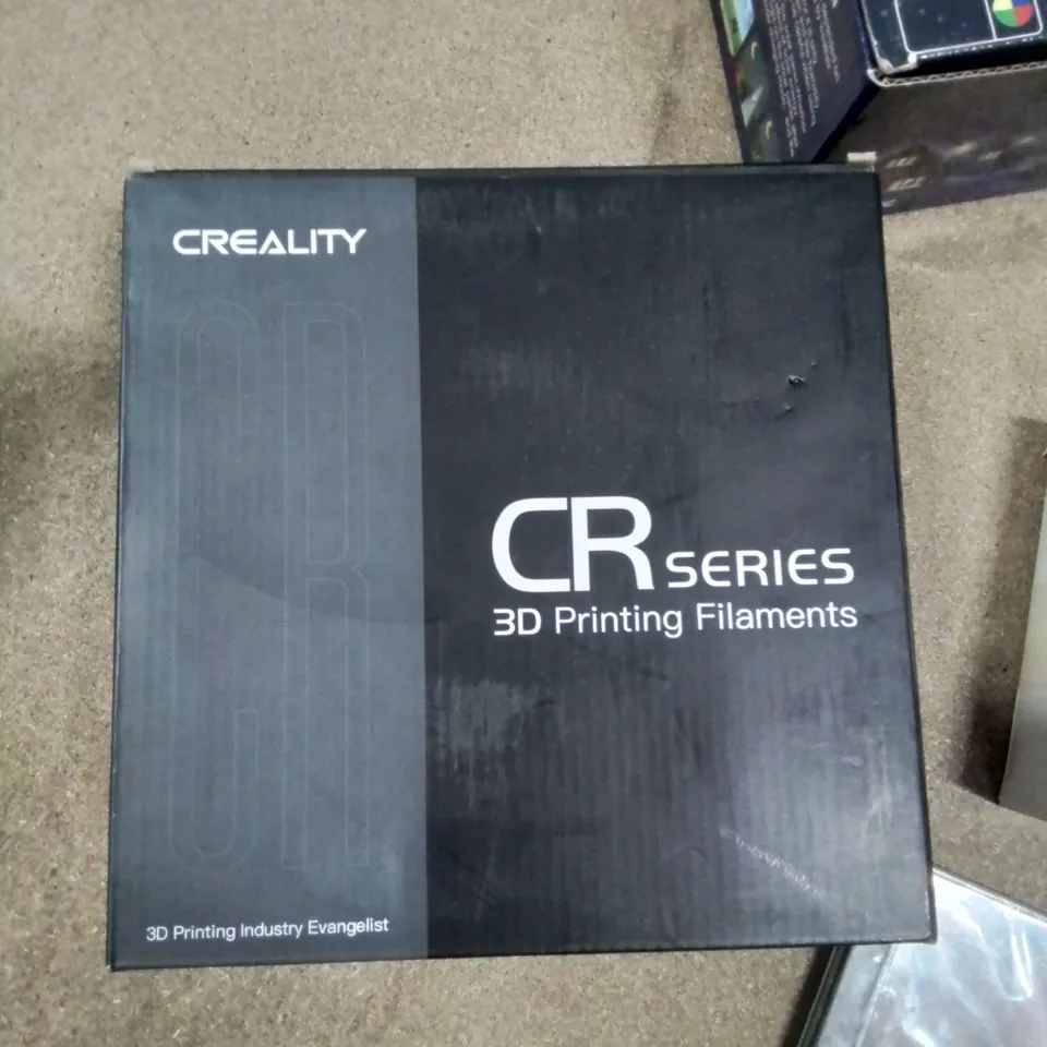 APPROXIMATELY 7 BRAND NEW BOXED ITEMS TO INCLUDE.