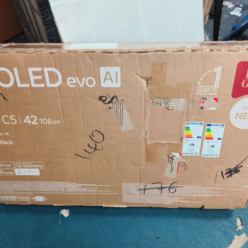 LG OLED EVO AI TV – C5 42-INCH (106 CM) – BOXED