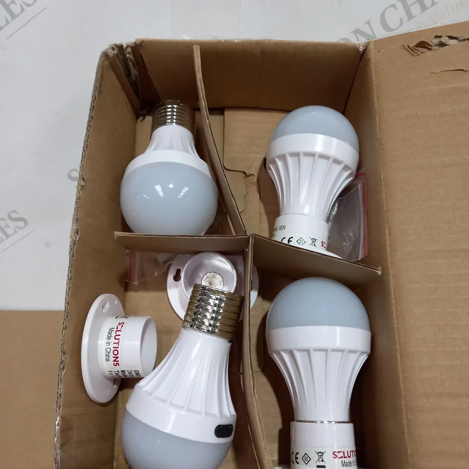BOX SET OF 4 SOLUTIONS PORTABLE LED BULBS 