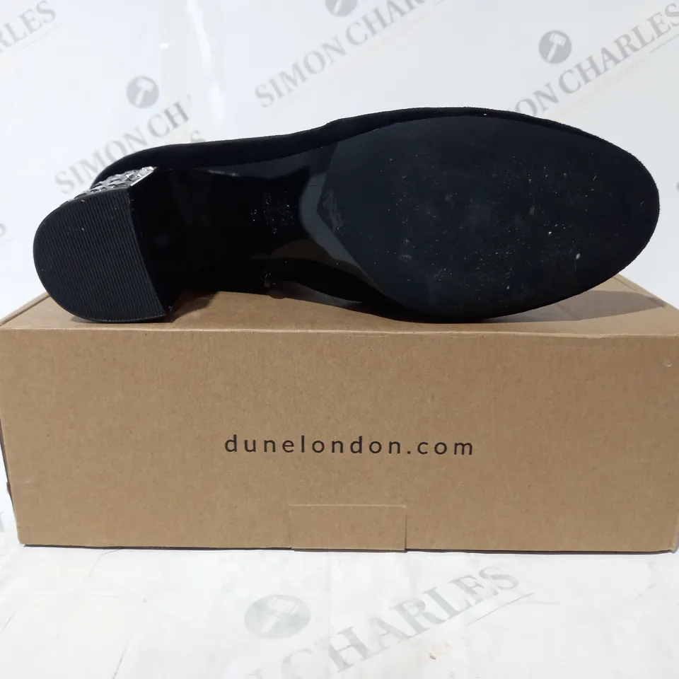 BOXED DUNE LONDON BLACK MICRO FIBRE JEWEL HEEL SHOES - SIZE 6