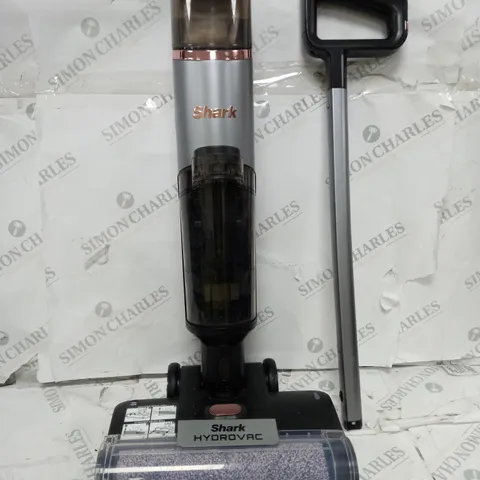 BOXED SHARK HYDROVAC HARD FLOOR WET & DRY CORDLESS CLEANER WD210UK