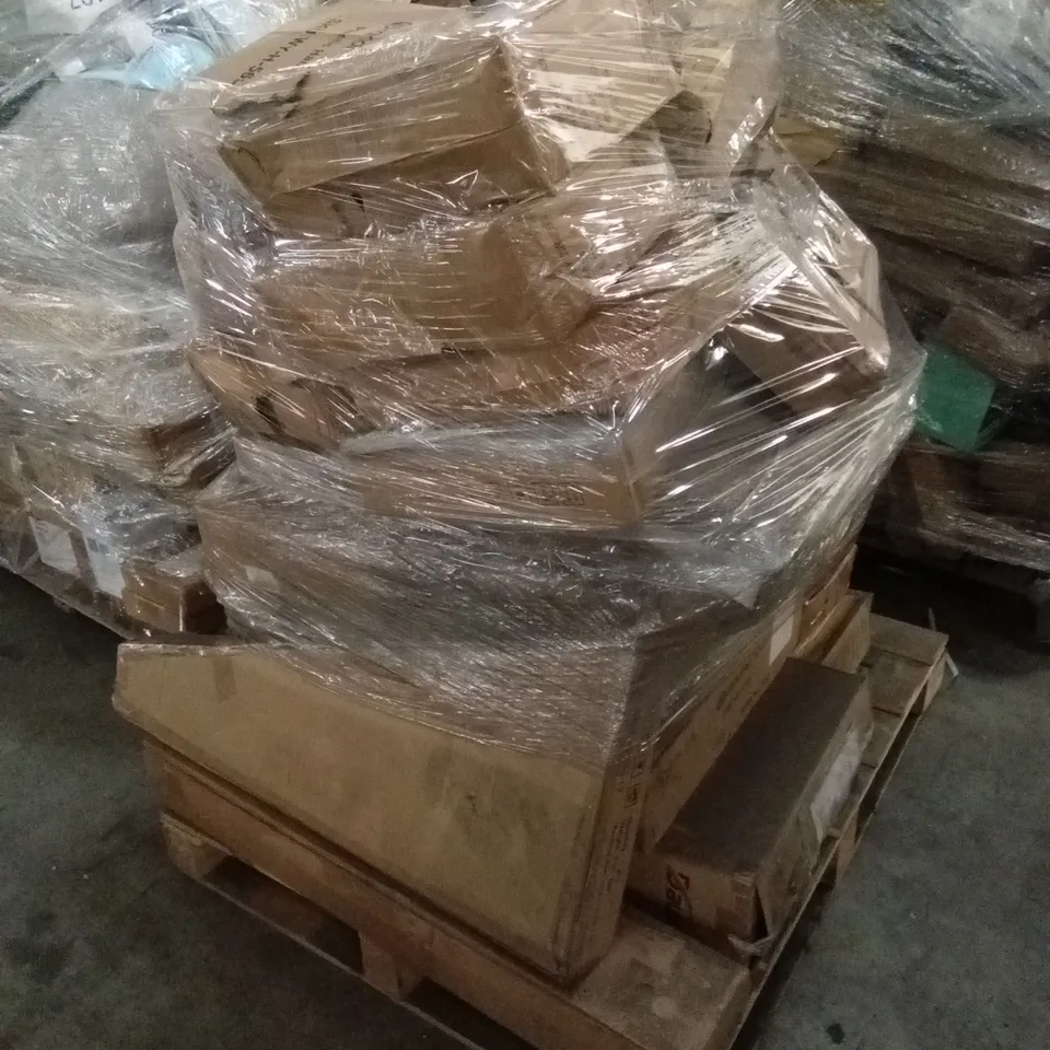 PALLET OF ASSORTED HOUSEHOLD GOODS AND PRODUCTS TO INCLUDE; CLOTHES HANGERS, BEGINNER GUITAR, LEAF BLOWER ETC