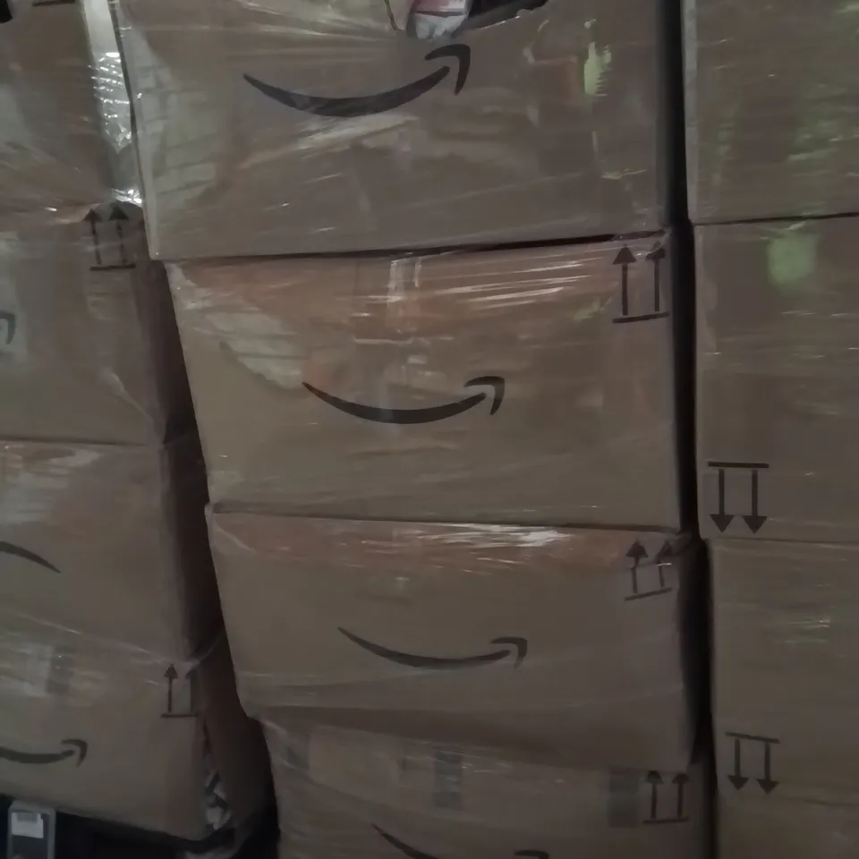 PALLET TO CONTAIN A LARGE QUANTITY OF PHONE CASES AND SCREEN PROTECTORS