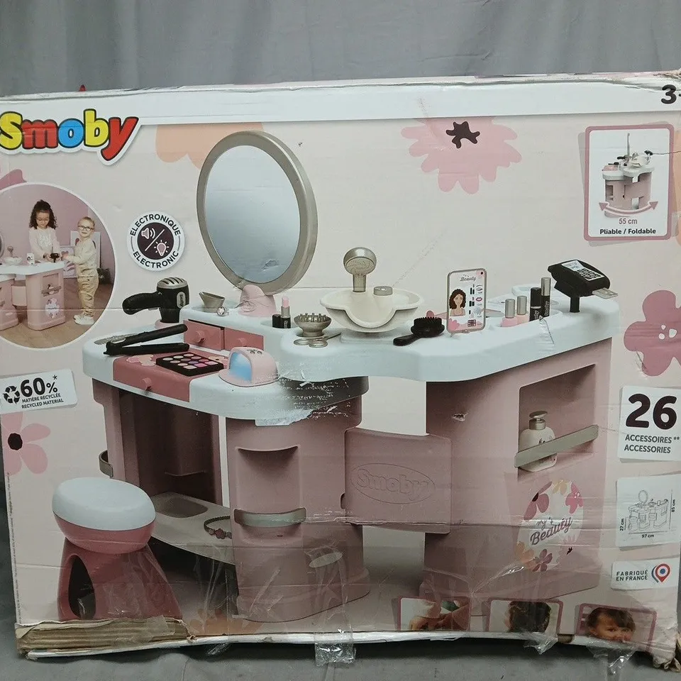 SMOBY MY BEAUTY CENTRE 3-IN-1 PLAYSET