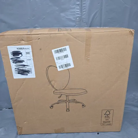 HEART PINK OFFICE CHAIR
