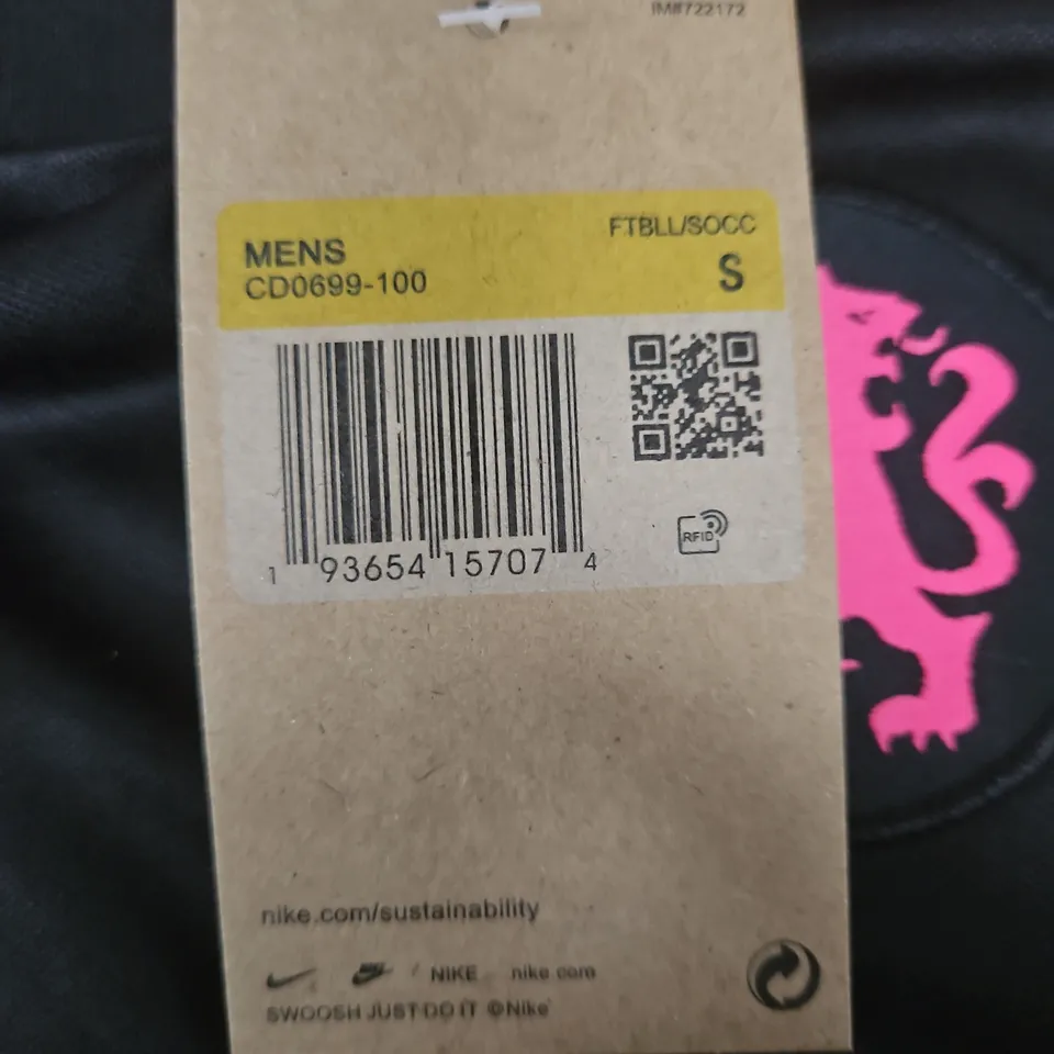 CHELSEA FC NIKE FOOTBALL SHIRT – BLACK WITH PINK TRIM - S