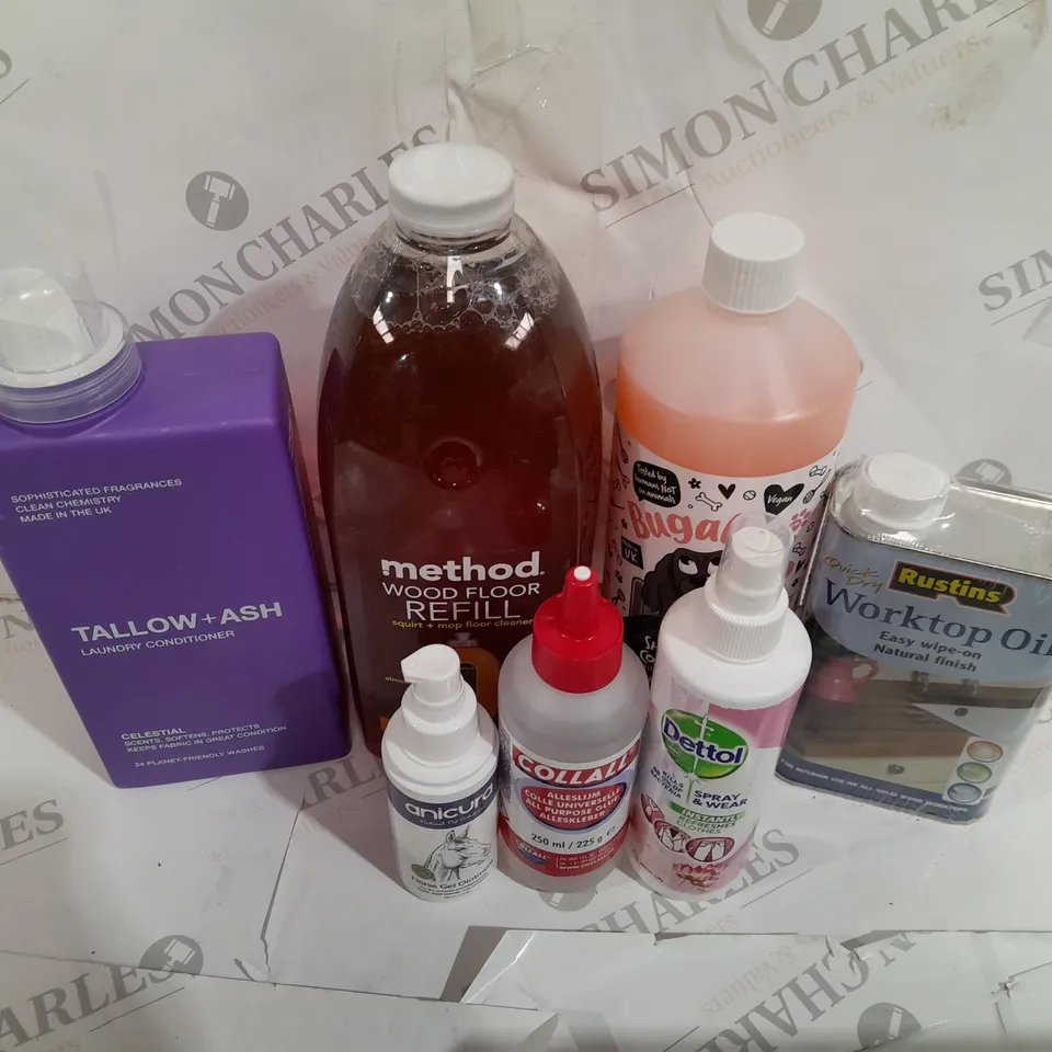 TOTE OF ASSORTED HOUSEHOLD ITEMS TO INCLUDE TALLOW+ASH, WOOD FLOOR REFILL AND WORKTOP OIL