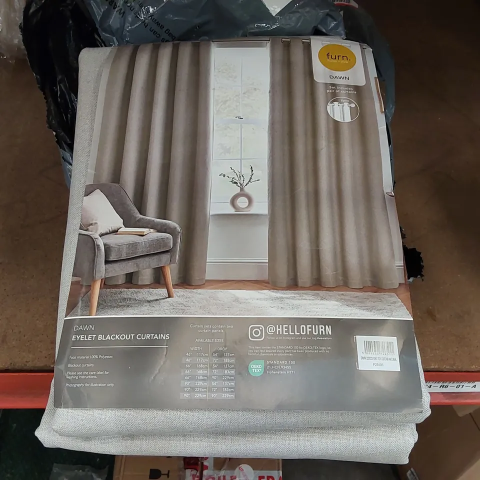 BAGGED POLYESTER BLACKOUT EYELET CURTAINS - 229 X 229CM (ITEM)