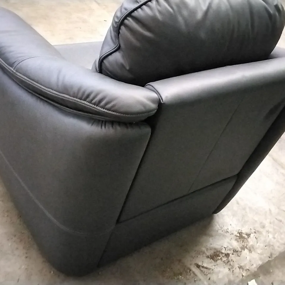 QUALITY BRITISH DESIGNER G PLAN MANUFACTURED JACKSON MANUAL RECLINER CHAIR - CAMBRIDGE PETROL BLUE LEATHER