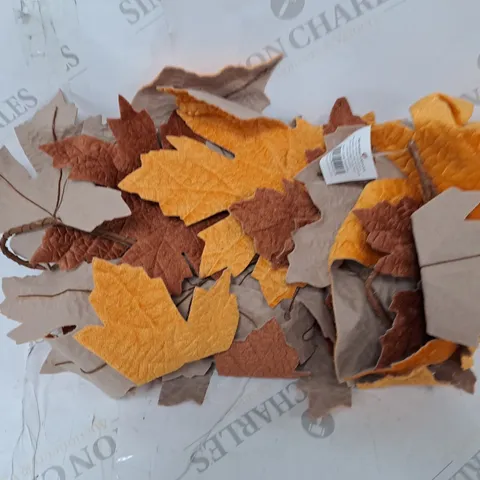 VELVET MIXED LEAVES AUTUMN GARLAND