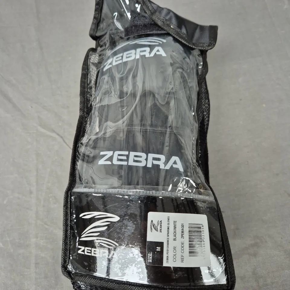 ZEBRA PERFORMANCE SPARRING GLOVES - M