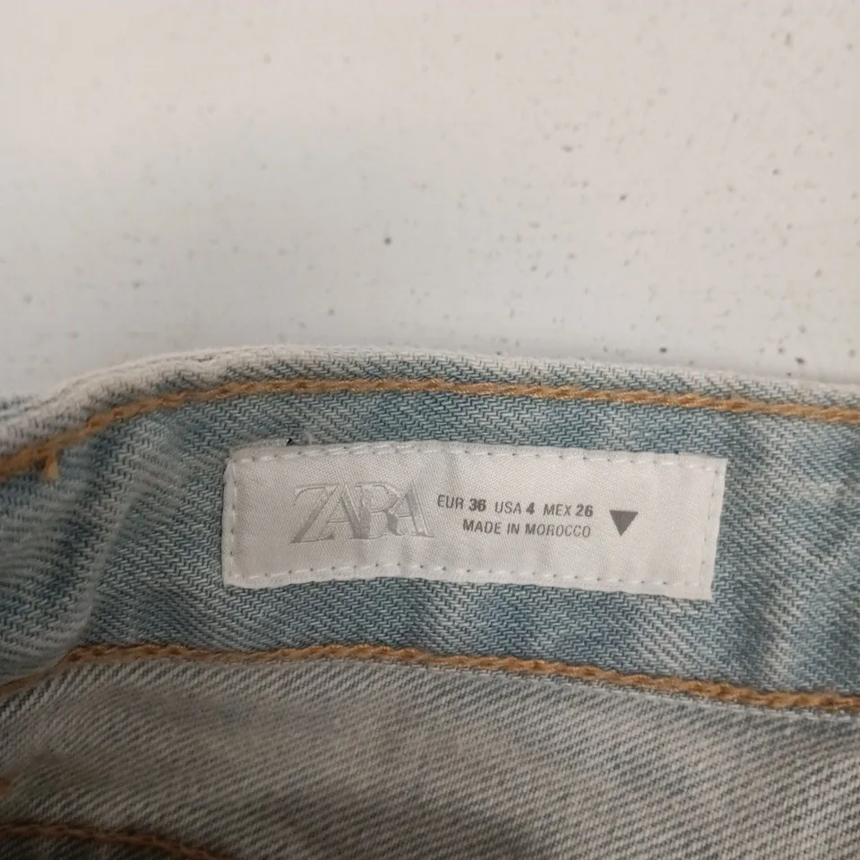 ZARA LIGHT-WASH JEANS – WOMEN'S, EU 38 (UK 10)
