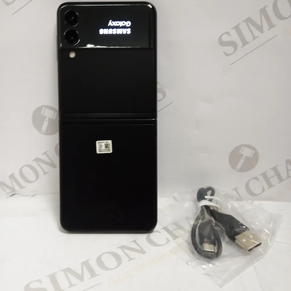 SAMSUNG GALAXY Z FLIP 3 5G 128GB RRP £949