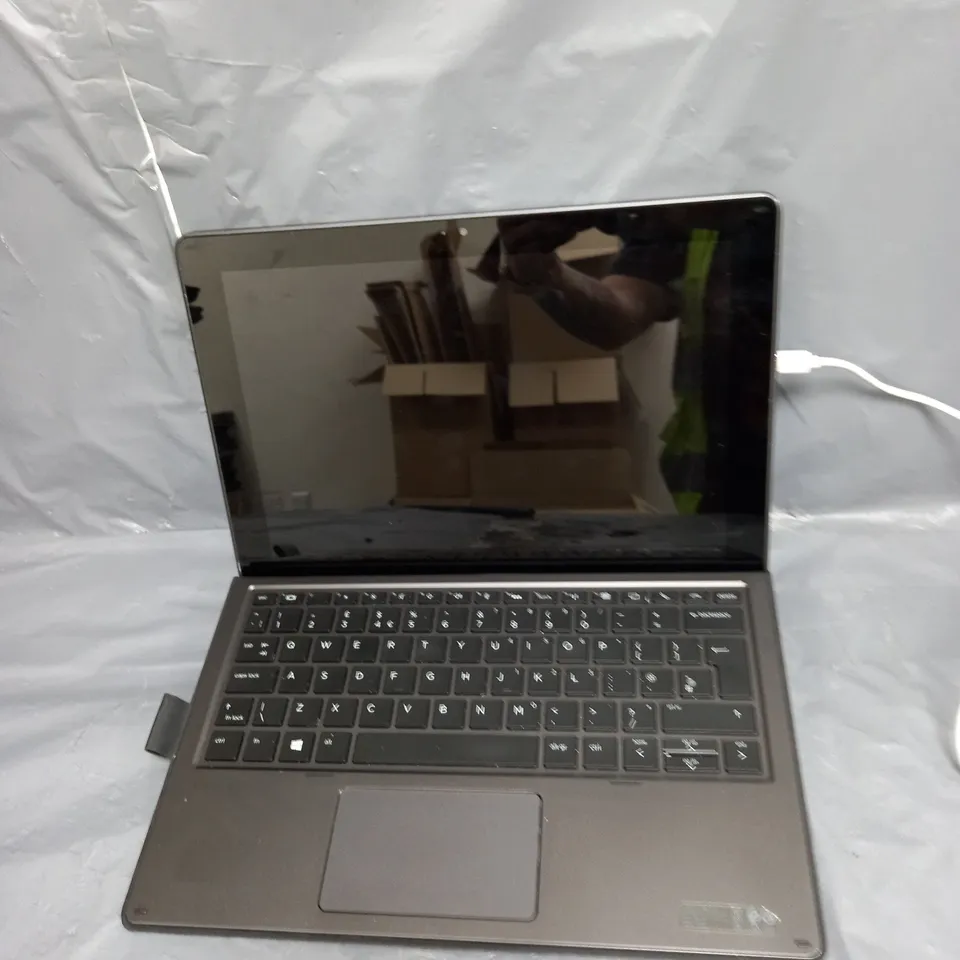 HP PRO X2 612 G2 12 INCH M3-7Y30 1.00GHZ
