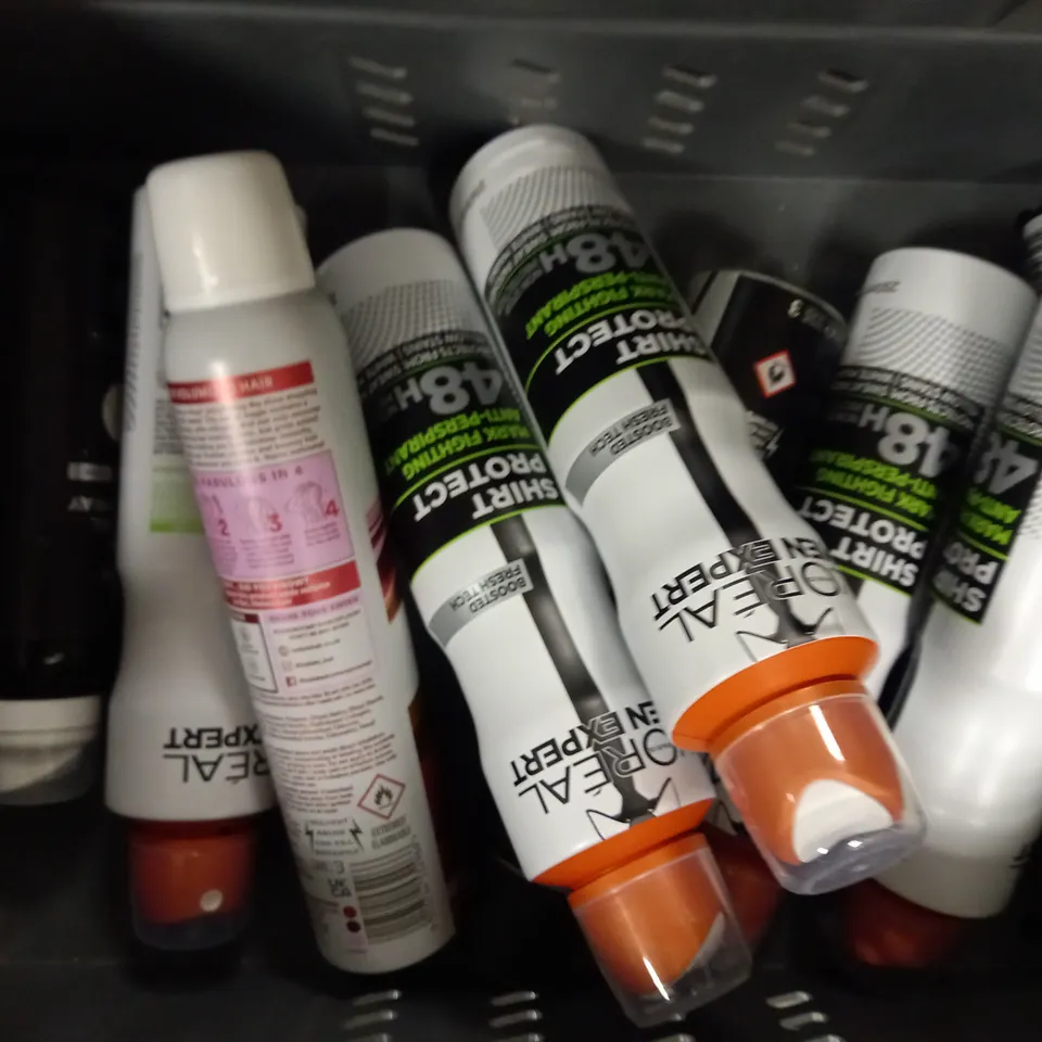 BOX OF APPROX 10 ASSORTED AEROSOLS INCLUDING SURE MEN INVISIBLE ICE FRESH, LOREAL MEN EXPERT ANTI PERSPIRANT AND NIVEA MEN DEEP ANTI PERSPIRANT - COLLECTION ONLY