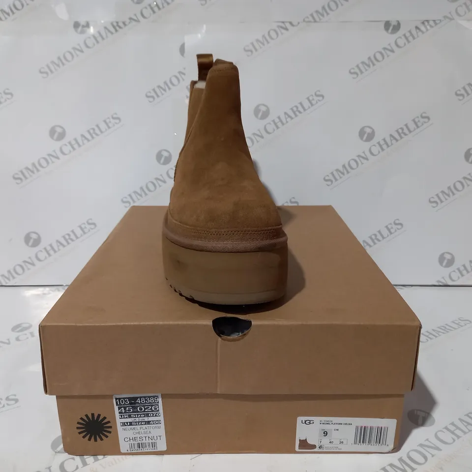 BOXED PAIR OF UGG NEUMEL PLATFORM CHELSEA BOOTS IN CHESTNUT UK SIZE 7