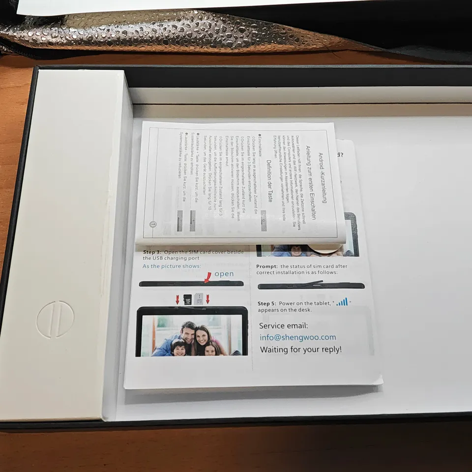 BOXED LNMBBS P40 64GB TABLET IN WHITE